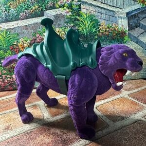 Masters of the Universe Flocked Panthor Action Figure W/ Saddle